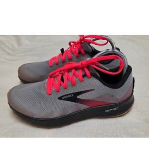BROOKS CATAMOUNT TRAIL RUNNING SHOES WOMENS SIZE 8.5 GRAY OUTDOOR HIKE
